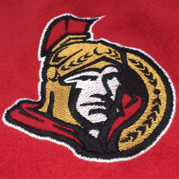 NHL Ottawa Senators Hockey Team Red Dog Fleece Hoodie Sweater Size X-Lar… - Picture 12 of 12